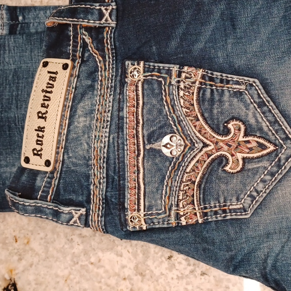 Rock Revival Jelina Easy Crop Jeans 27